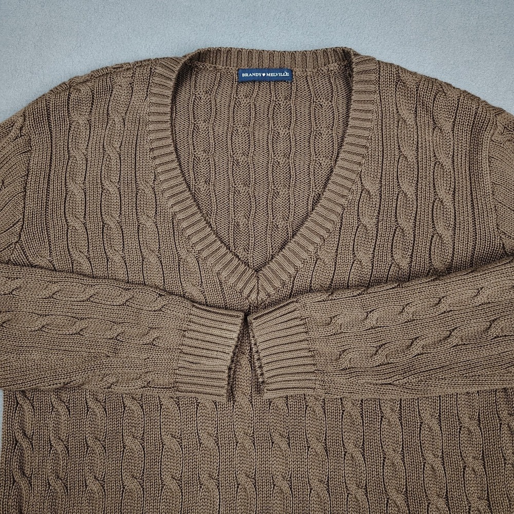 Brandy Melville Cable Knit Sweater Women OS (Medium) Brown Preppy Academia